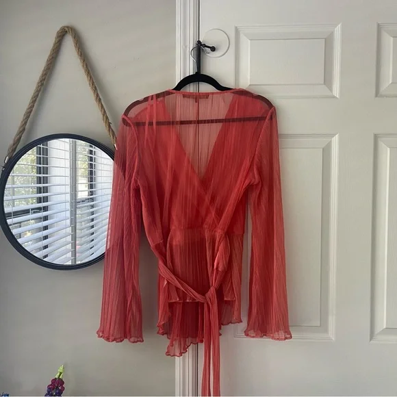 House of Harlow 1960 X Revolve Meriem Blouse - Picture 3 of 9